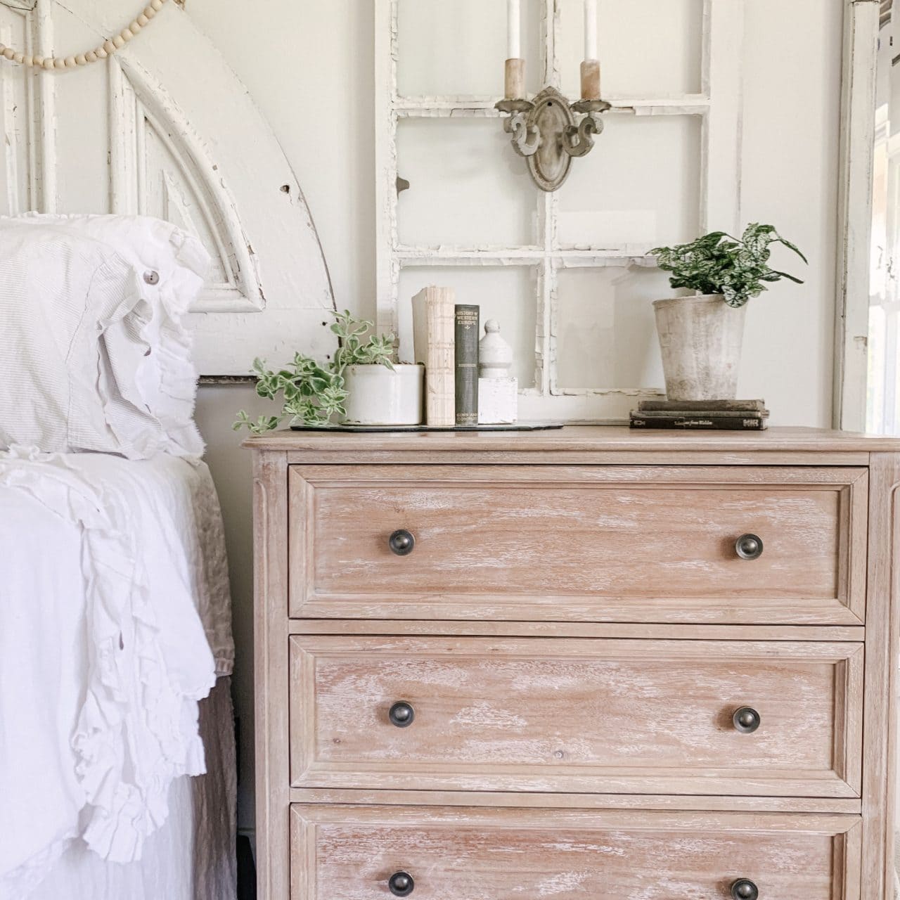 Easy and Stunning Antique Weathered Wood Look for Furniture
