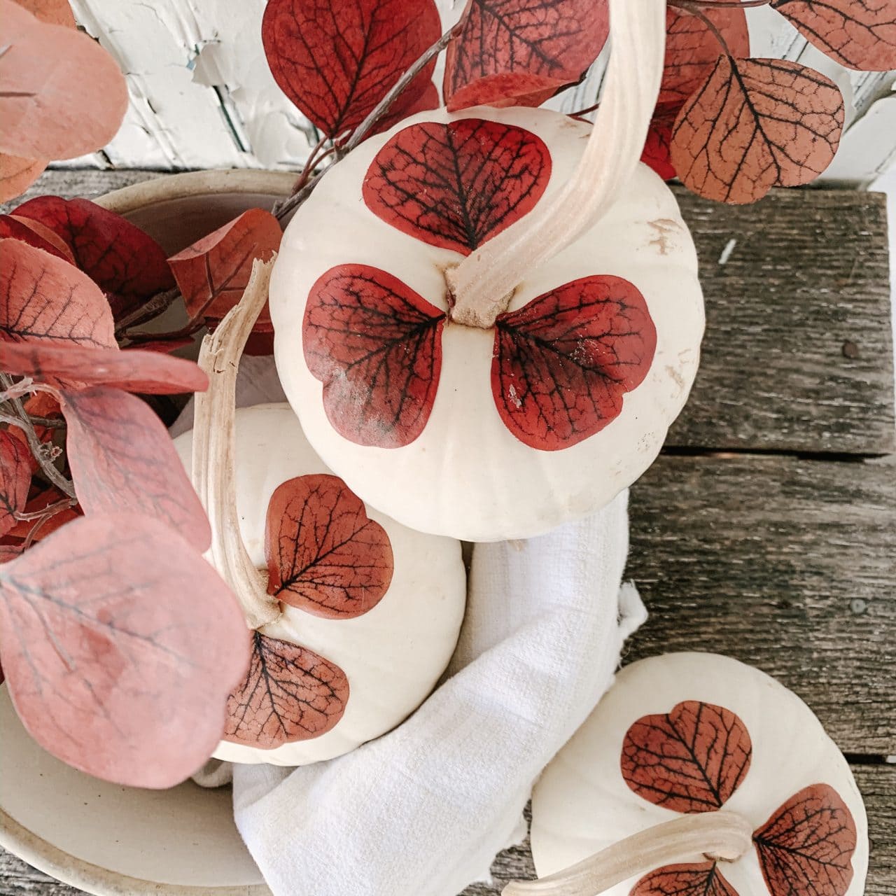 Mod Podge Pumpkin DIY