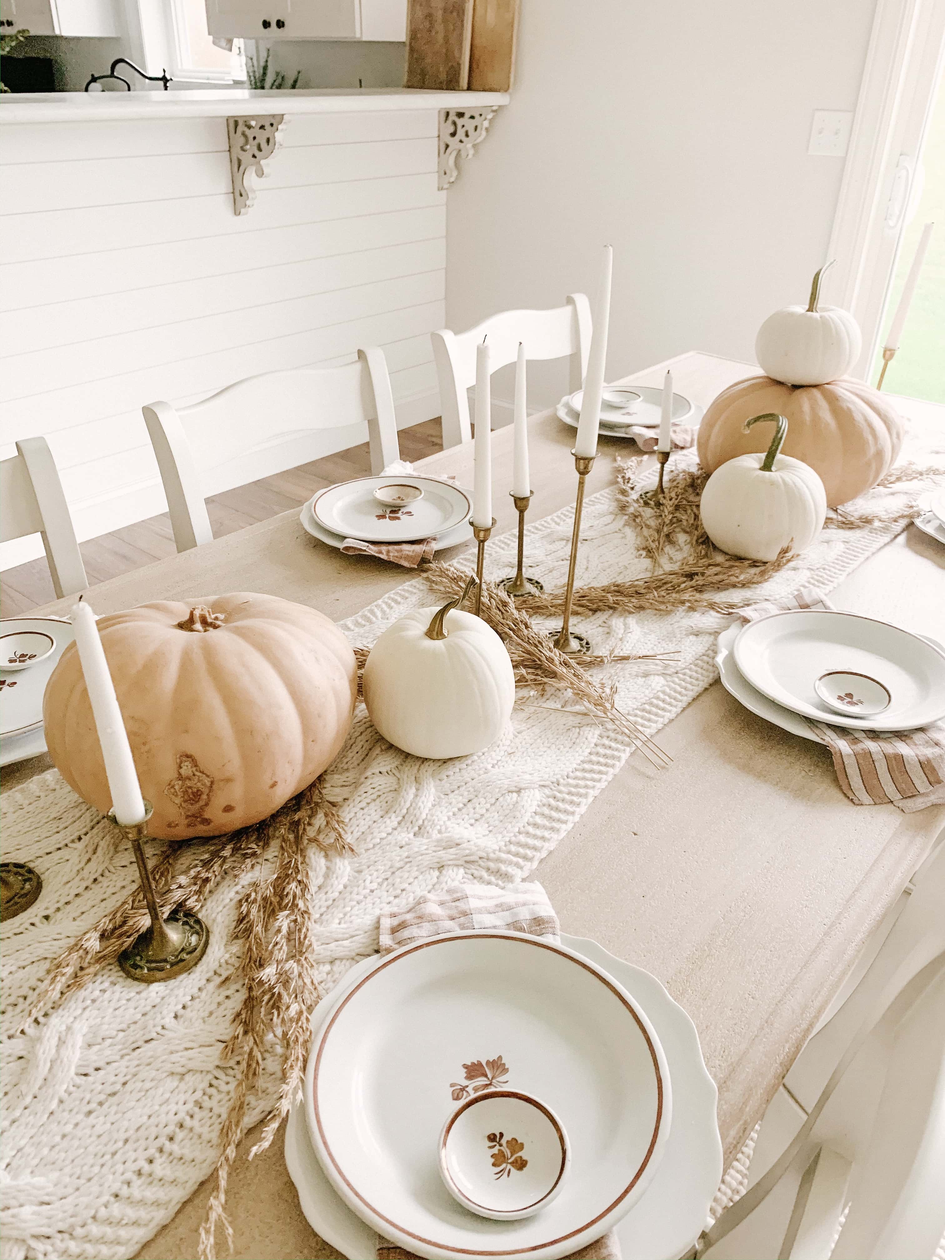 Simple Thanksgiving Tablescape - Sarah Jane Christy