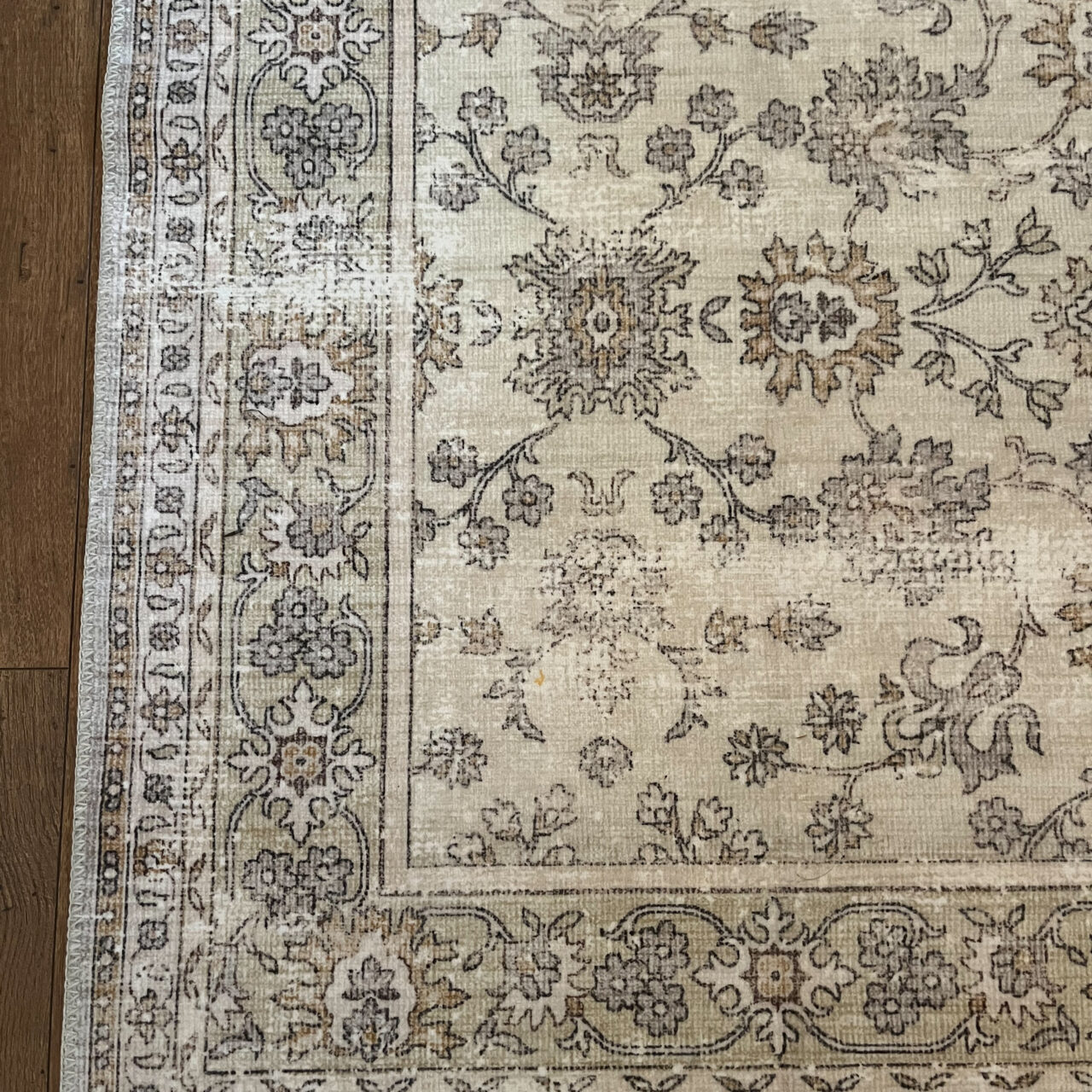 Prettiest Neutral Washable Rugs from Lowe’s