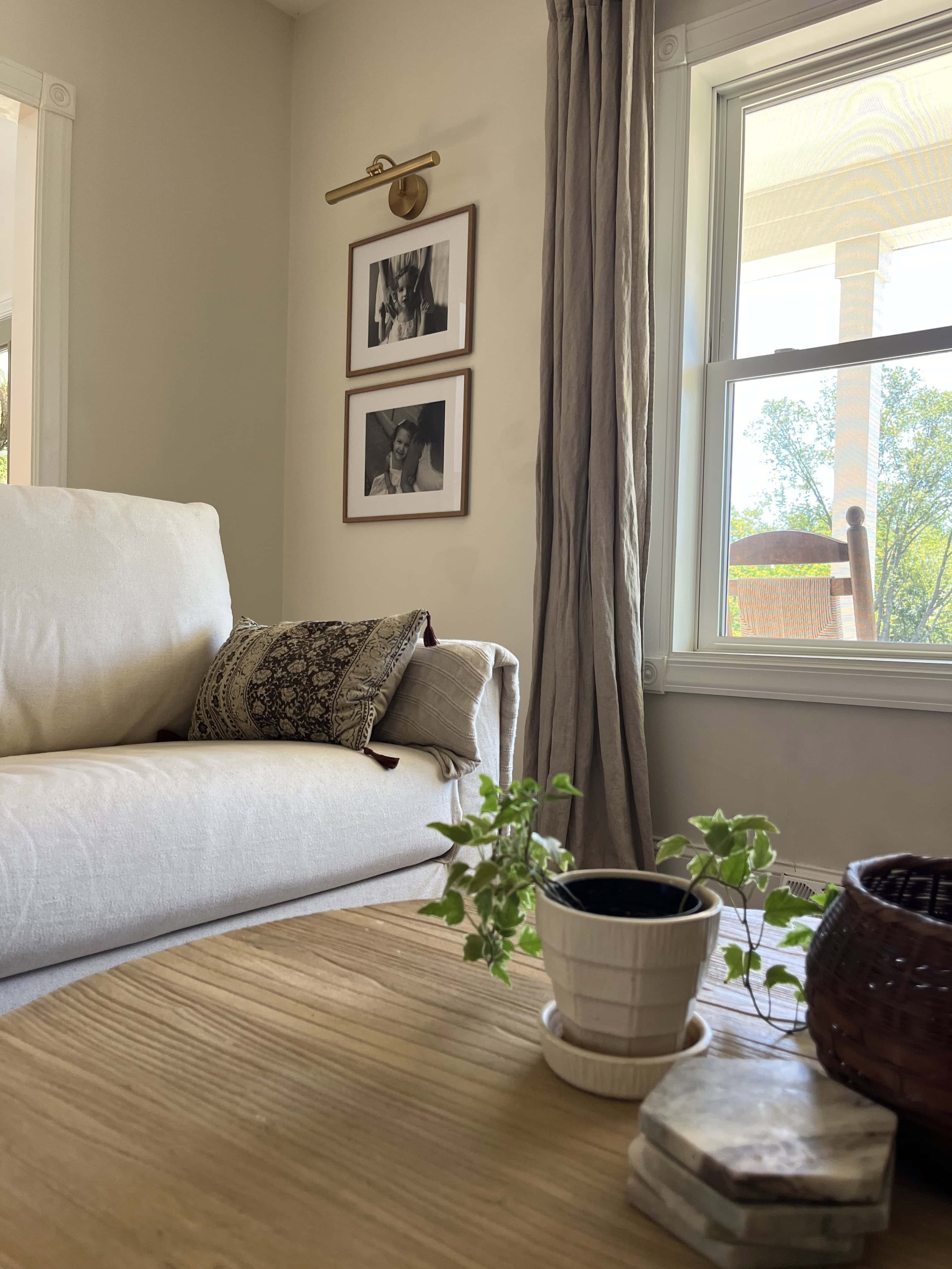 picture light above picture frames